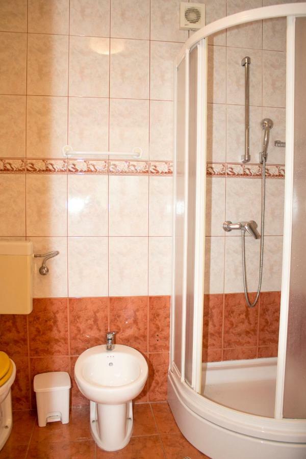 Malinska - Apartment Glavas Extérieur photo
